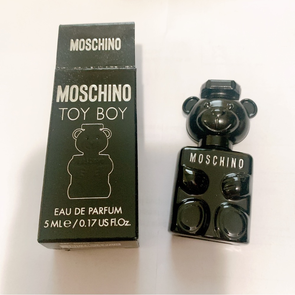 MOSCHINO
Men's Toy Boy Eau de Parfum Spray (mini) 5ML